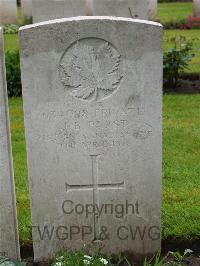 Etaples Military Cemetery - Papst, John Bernard